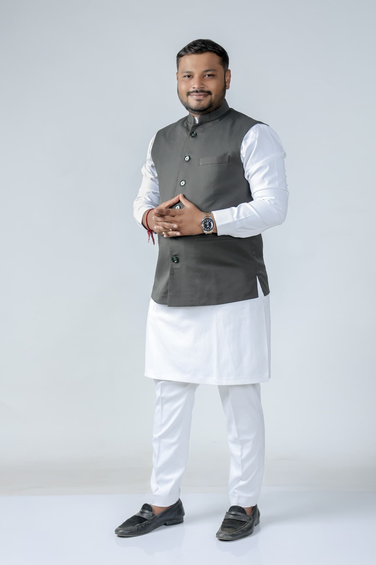 લોકસંપર્ક, નેતૃત્વ અને સર્જનાત્મકતાની સફર